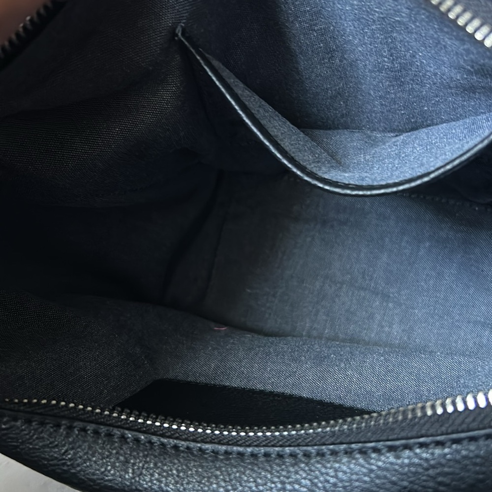Lucky Brand Black Leather Sling Shoulder Bag - Picture 10 of 11